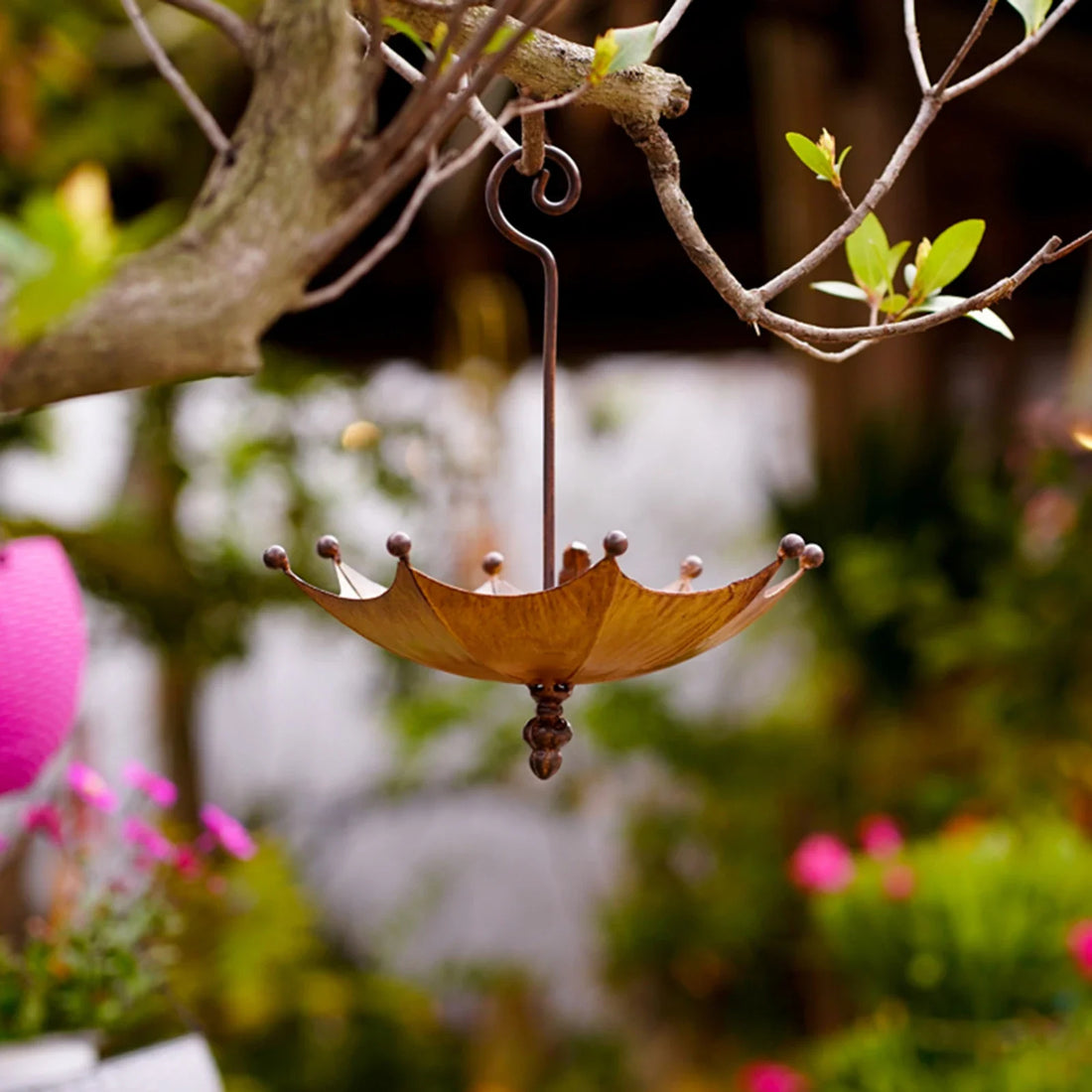 Multi-Functional Hanging Bird Feeder Set - Iron Umbrella & Tray Design for Outdoors