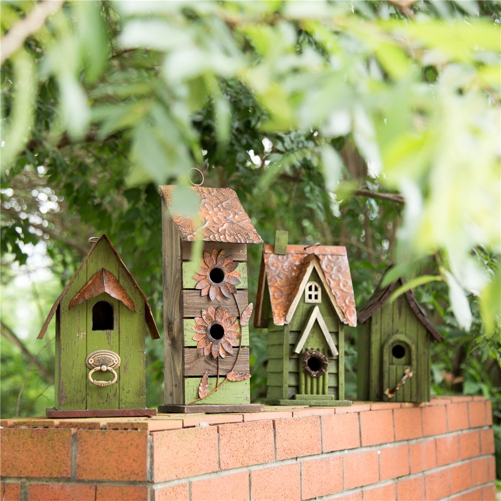 Antique-Style Hanging Wooden Birdhouse for Garden